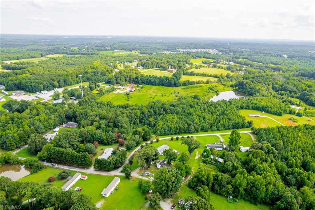 2619 William Allen Road Burlington, NC 27217 - Photo 34 of 36