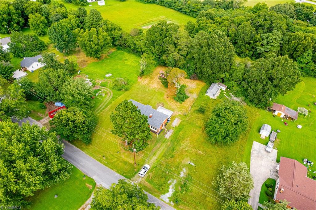 2619 William Allen Road Burlington, NC 27217 - Photo 35 of 36