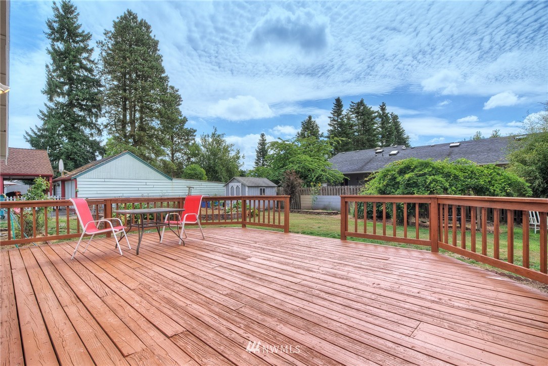 1633 Collins Road Buckley, WA 98321 - Photo 14 of 15