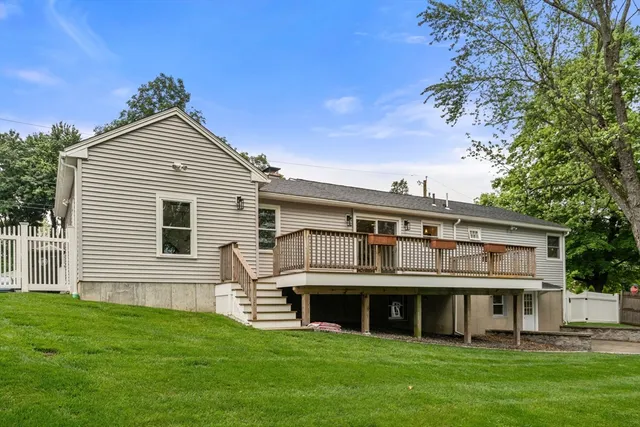 $3,400 | 69 Summit Avenue, Marlborough, MA 01752