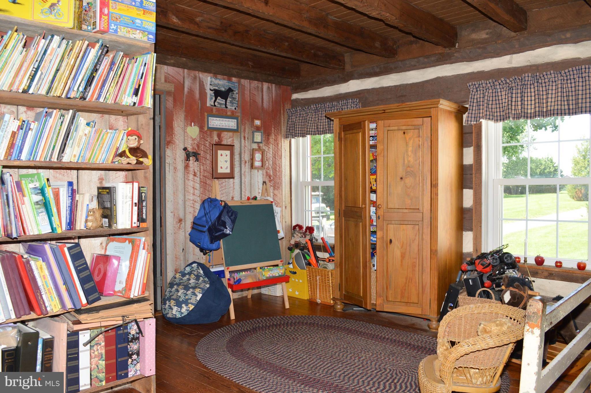 2113 Florence Road Mount Airy, MD 21771 - Photo 24 of 30 Loft area (large and bright area)