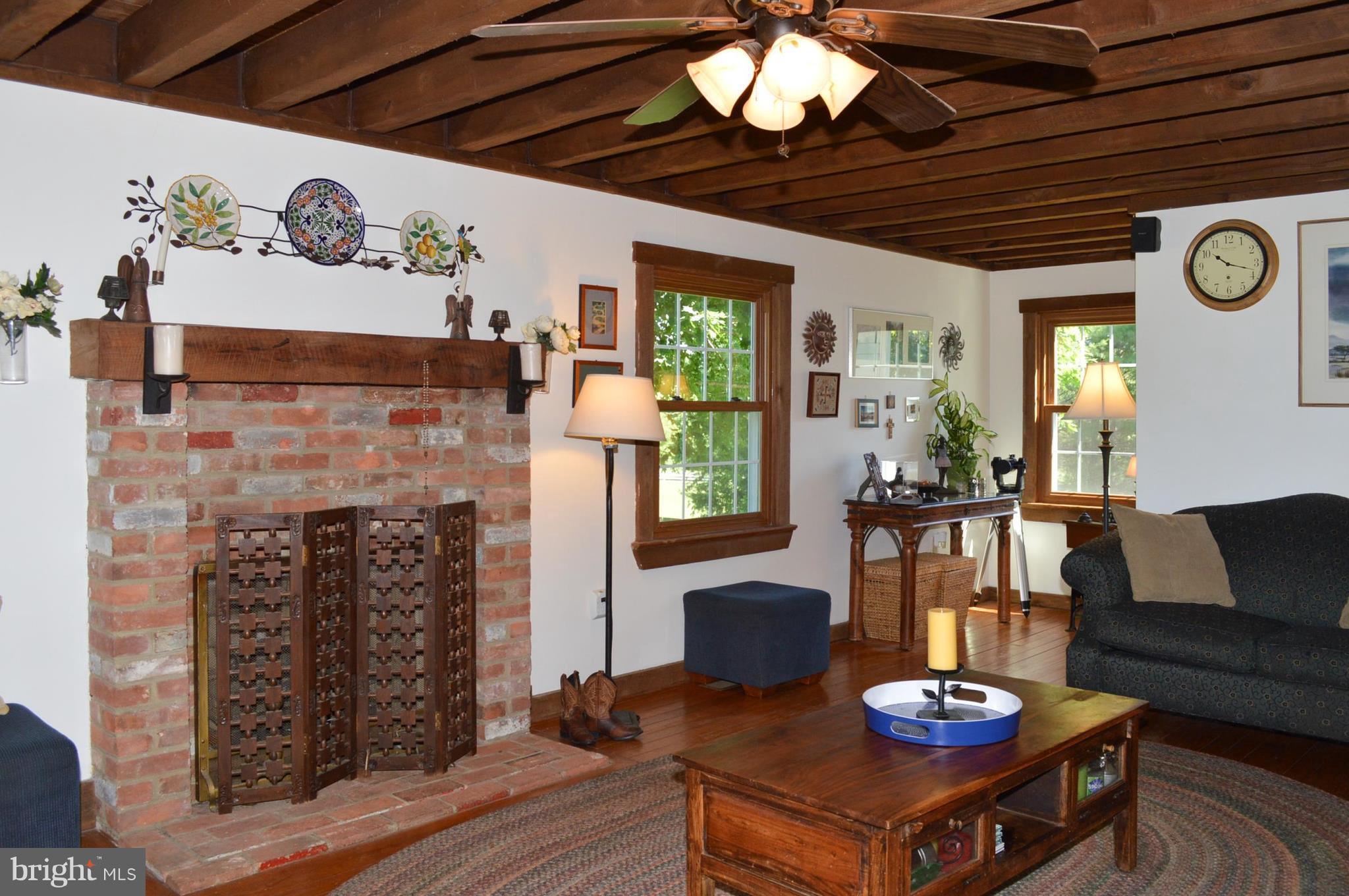 2113 Florence Road Mount Airy, MD 21771 - Photo 10 of 30 Large bright family room with gas fireplace