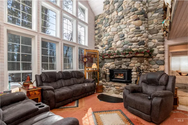 $750,000 | 3353 Woodland Road, New Meadows, ID 83654