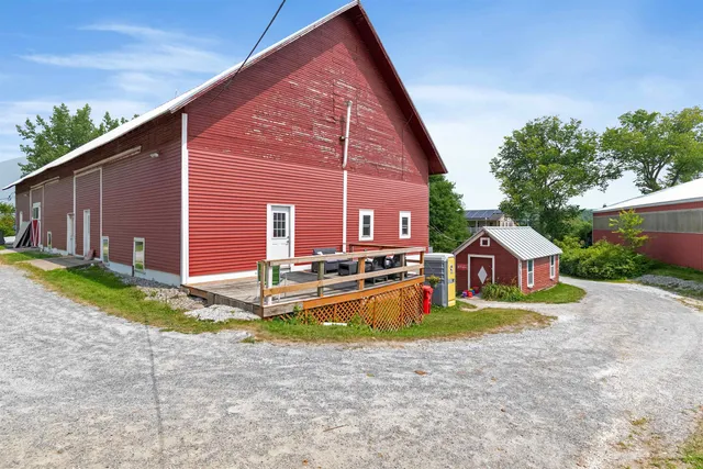 $1,350,000 | 6493 Dorset Street, Shelburne, VT 05482