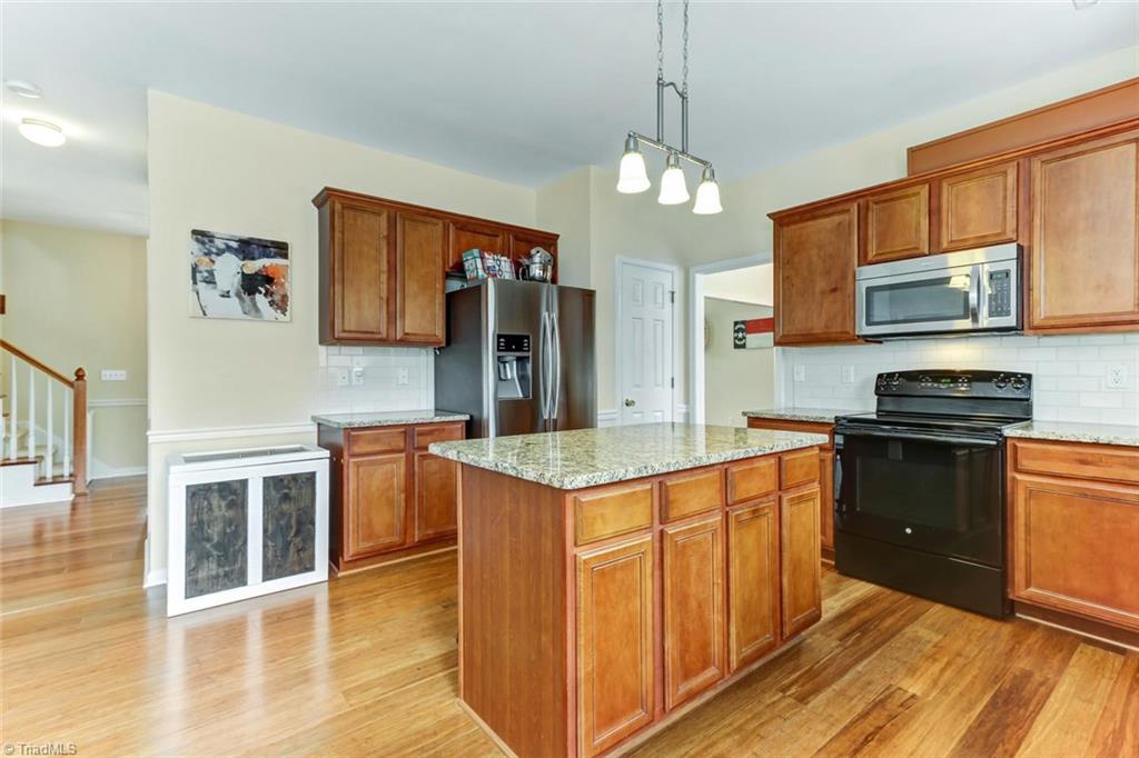 6317 Ridge Haven Road Greensboro, NC 27410 - Photo 9 of 30 Gallery Image 9
