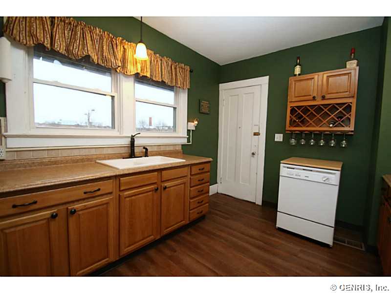 27 Farrington Place Rochester, NY 14610 - Photo 21 of 25 Kitchen. Second Floor Unit #2
