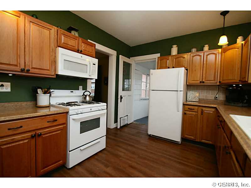 27 Farrington Place Rochester, NY 14610 - Photo 23 of 25 Kitchen. Second Floor Unit #2