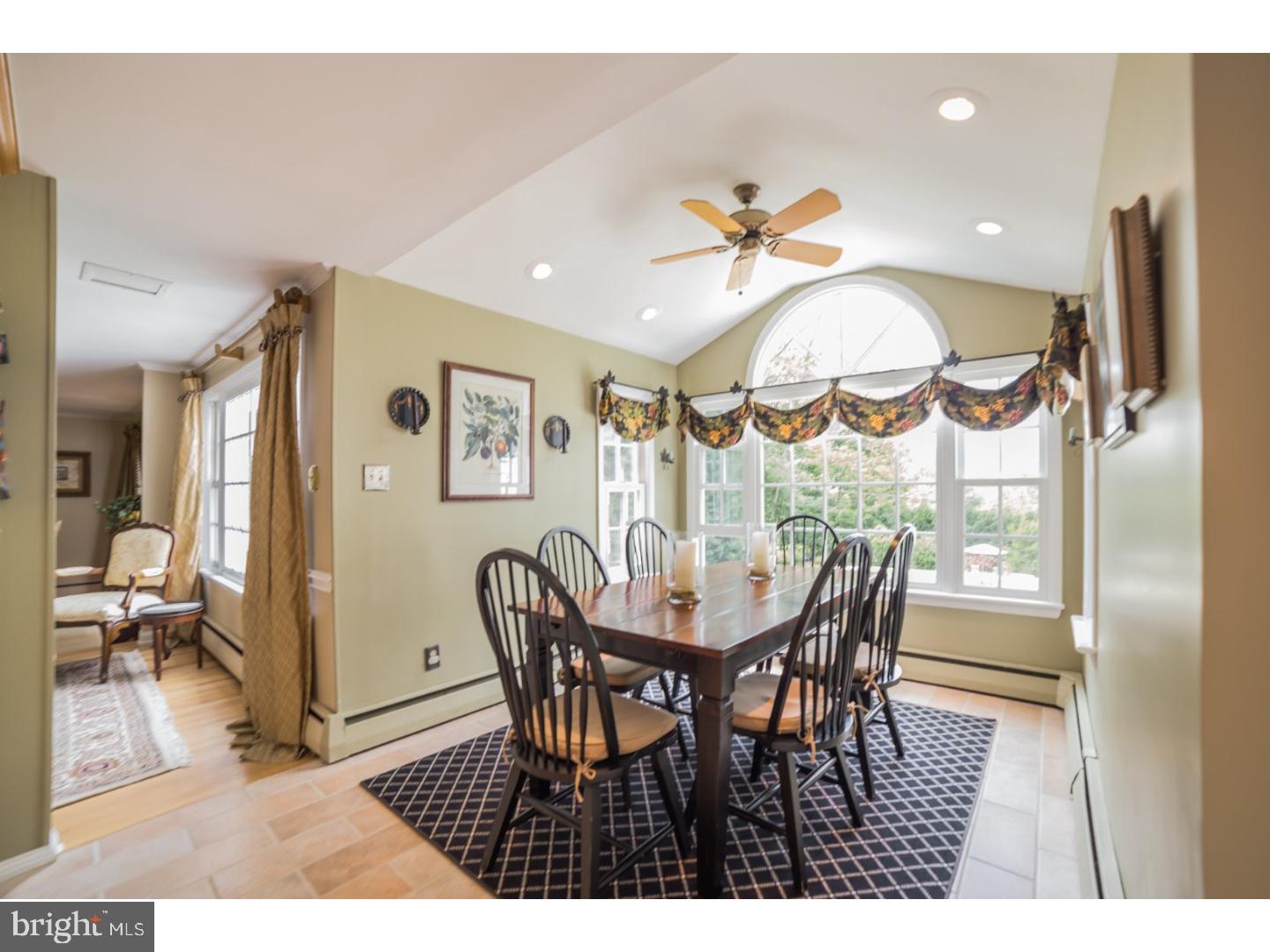 610 Mount View Road Berwyn, PA 19312 - Photo 11 of 25 Breakfast Room