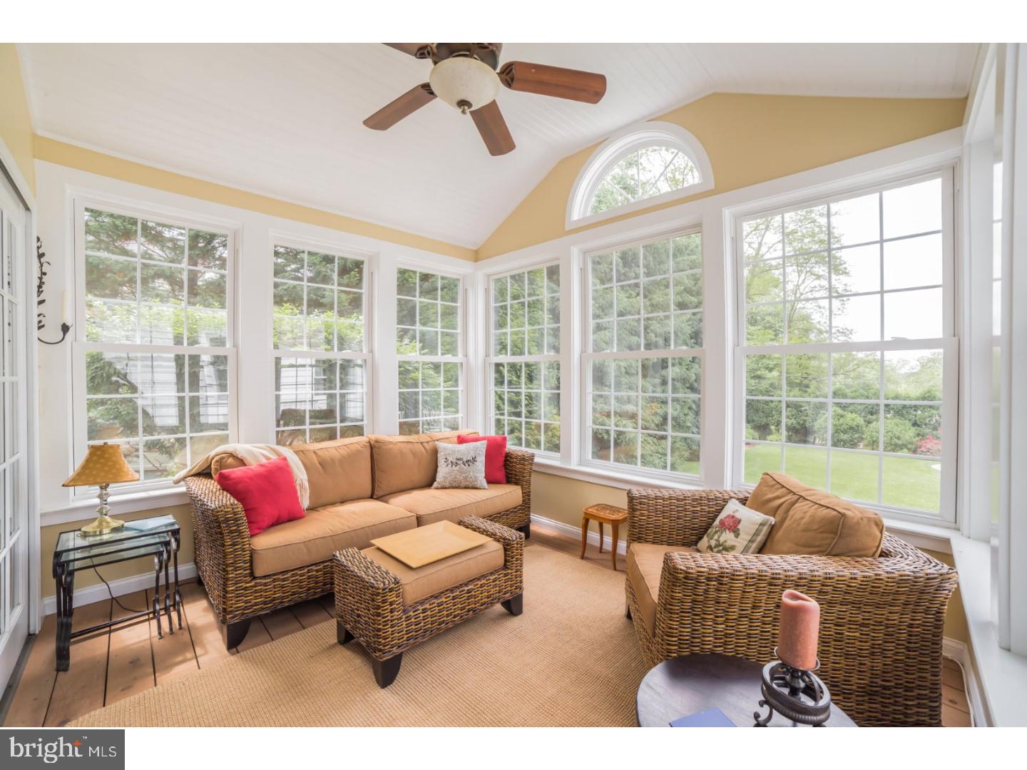 610 Mount View Road Berwyn, PA 19312 - Photo 13 of 25 Sun Room