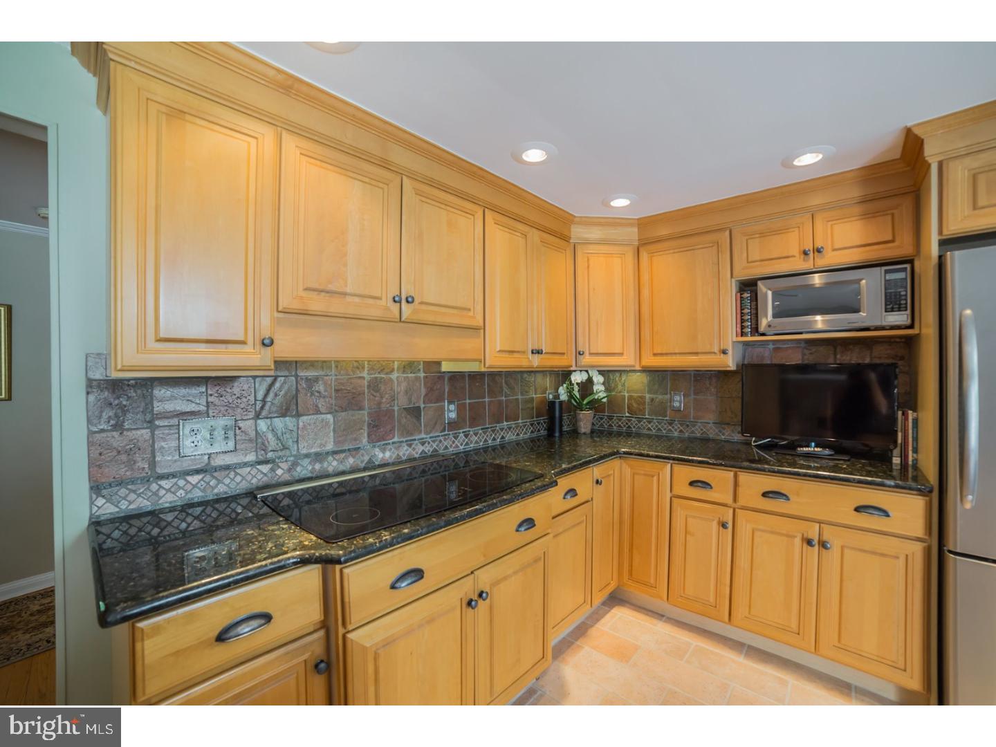 610 Mount View Road Berwyn, PA 19312 - Photo 8 of 25