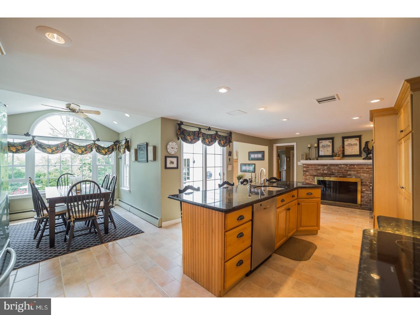 610 Mount View Road Berwyn, PA 19312 - Photo 10 of 25