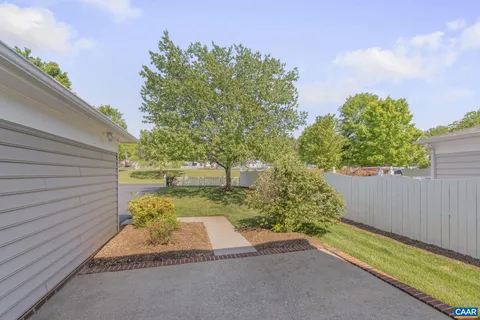 $524,900 | 3353 Turnberry Circle, Charlottesville, VA 22911