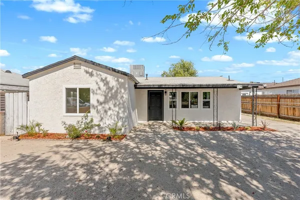 $469,999 | 45040 Redwood Avenue, Lancaster, CA 93534