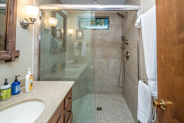 $650,000 | 28 North Hampshire Ridge Road, Jackson, NH 03846