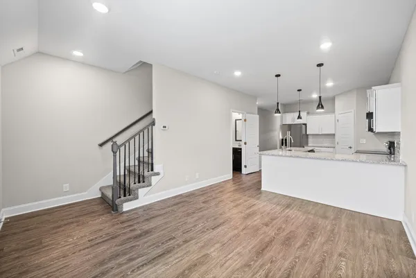 $1,300 | 216 Drayton Drive, Unit B, Clarksville, TN 37042