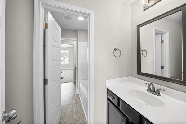 $1,300 | 216 Drayton Drive, Unit B, Clarksville, TN 37042