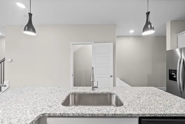 $1,300 | 216 Drayton Drive, Unit B, Clarksville, TN 37042