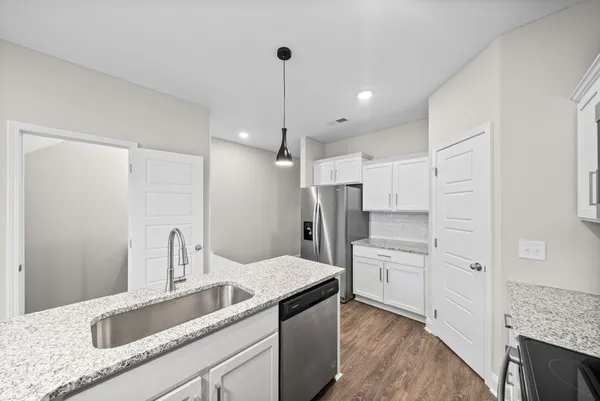 $1,300 | 216 Drayton Drive, Unit B, Clarksville, TN 37042