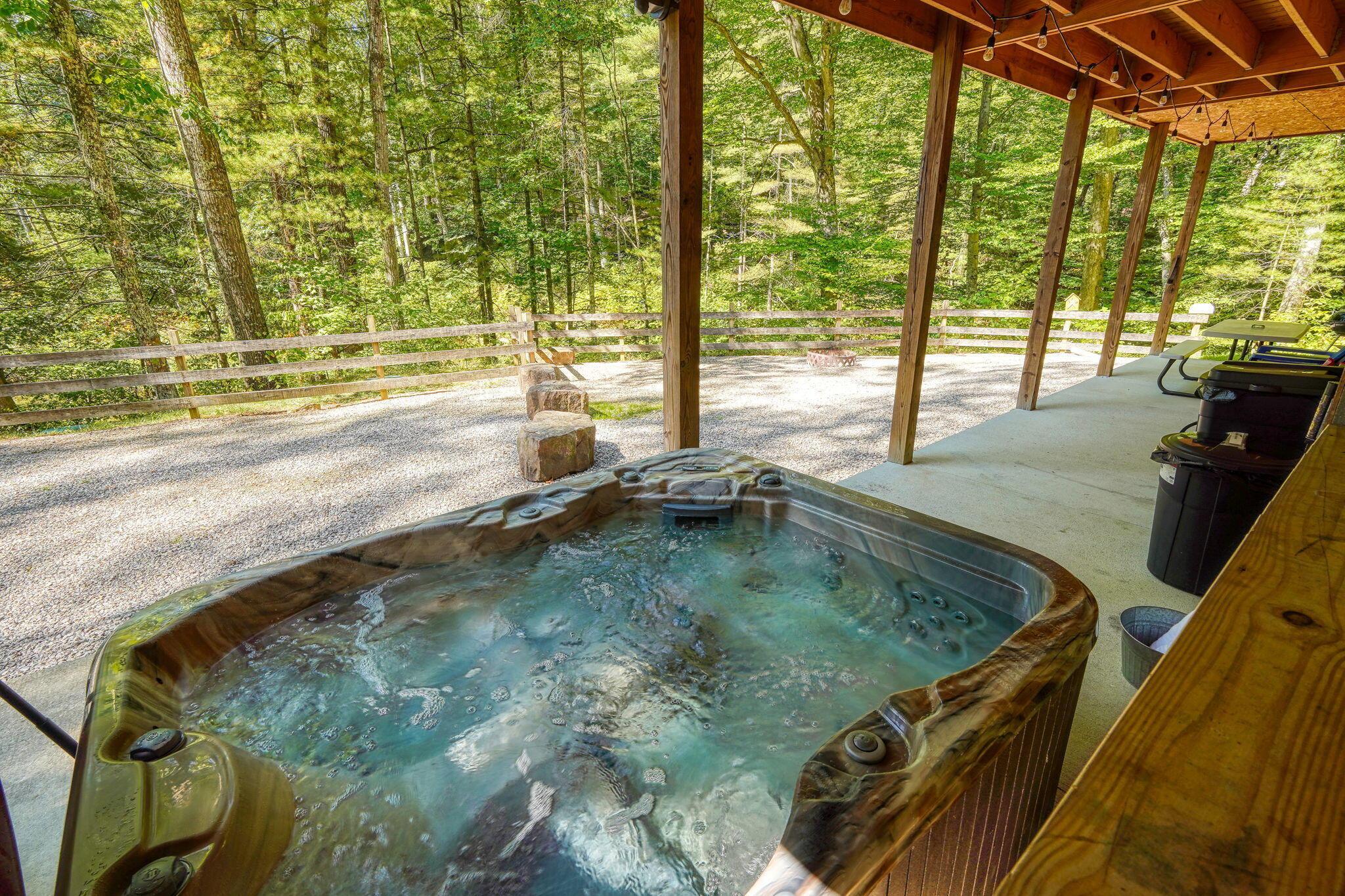 26501 Sowers Road McArthur, OH 45651 - Photo 23 of 64 hot tub