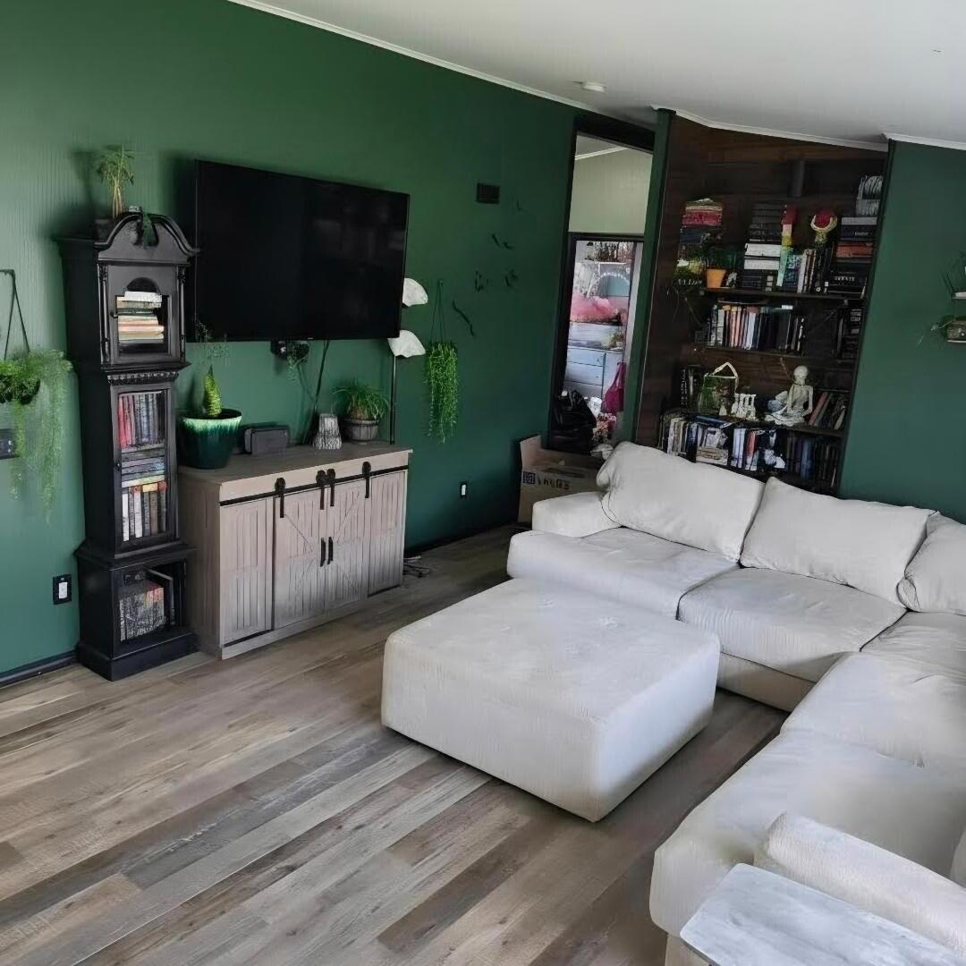 N1143 Linden Road Bloomfield, WI 53128 - Photo 3 of 24 Living Room