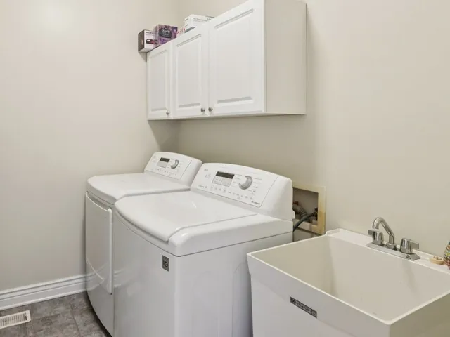 $570,000 | 12913 Waterford Court, Plainfield, IL 60585