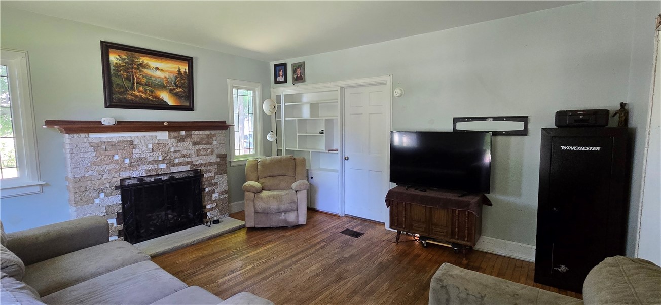 25 Spring Street Livonia, NY 14487 - Photo 10 of 24