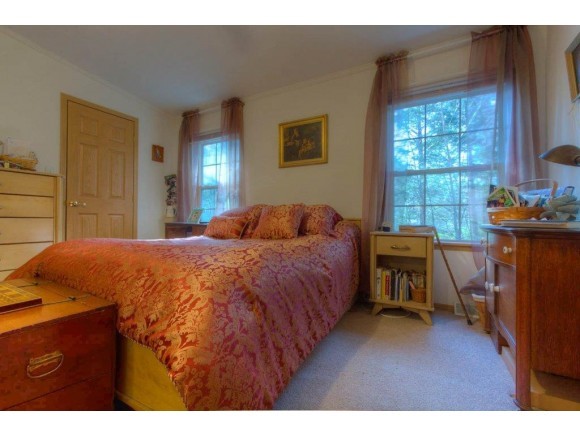 92 Eagle Drive Rochester, NH 03868 - Photo 11 of 16