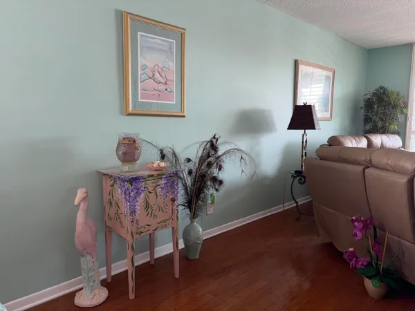 $2,400 | Undisclosed Address, Boynton Beach, FL 33435