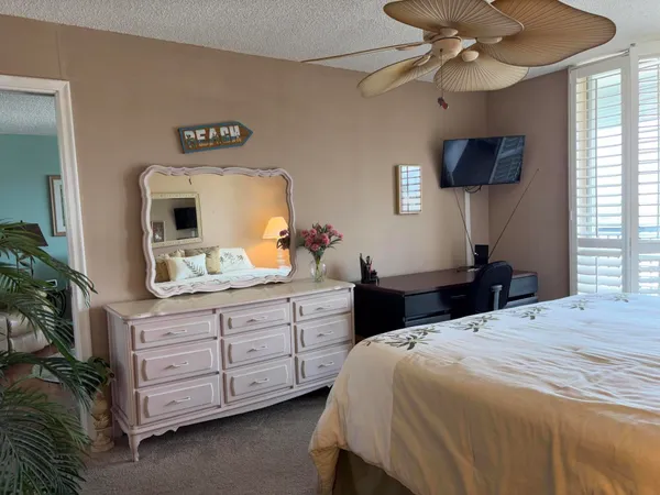 $2,400 | Undisclosed Address, Boynton Beach, FL 33435