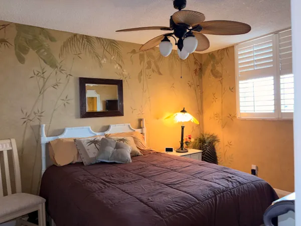 $2,400 | Undisclosed Address, Boynton Beach, FL 33435