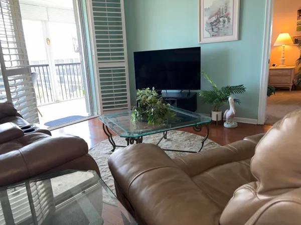 $2,400 | Undisclosed Address, Boynton Beach, FL 33435