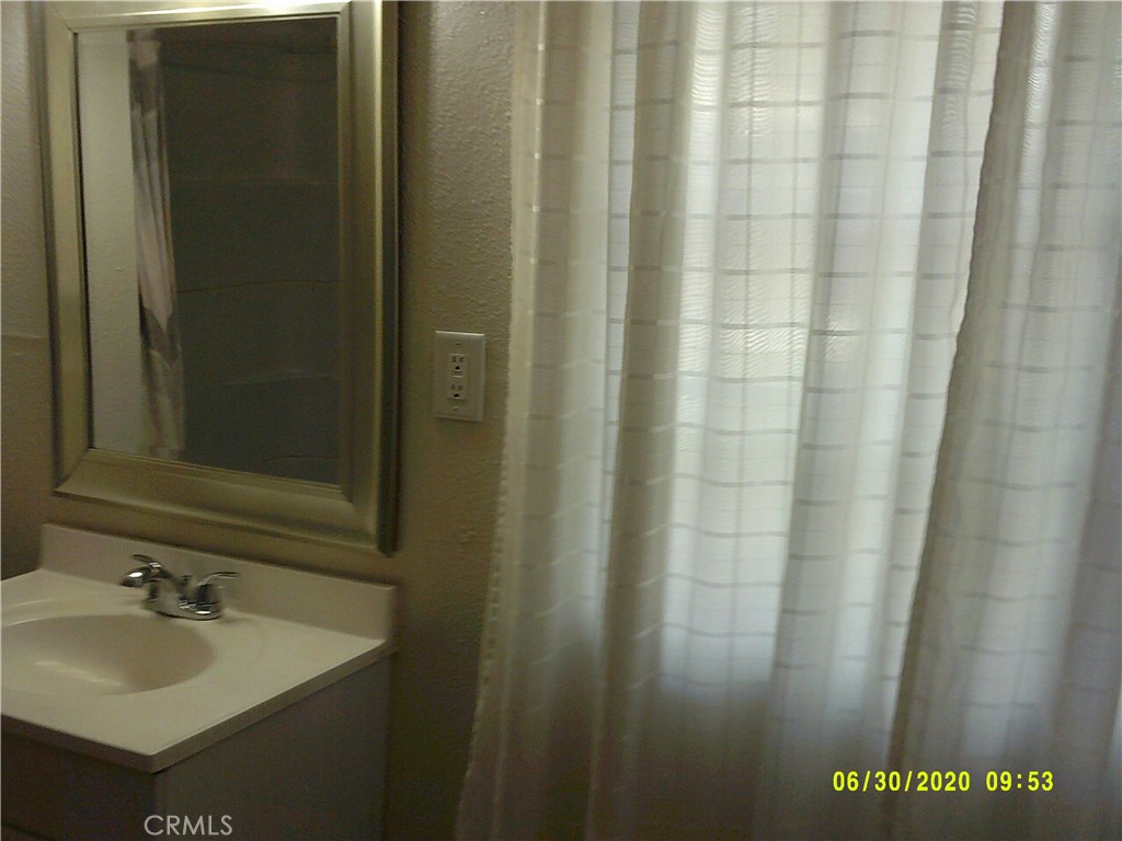 5469 Palm Avenue Riverside, CA 92506 - Photo 6 of 34