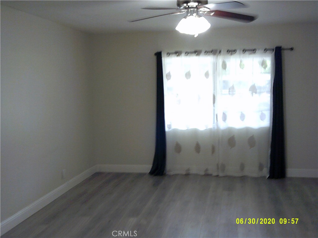 5469 Palm Avenue Riverside, CA 92506 - Photo 9 of 34