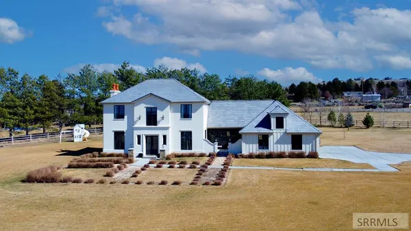 $995,000 | 4819 Clearwater Drive, Idaho Falls, ID 83406