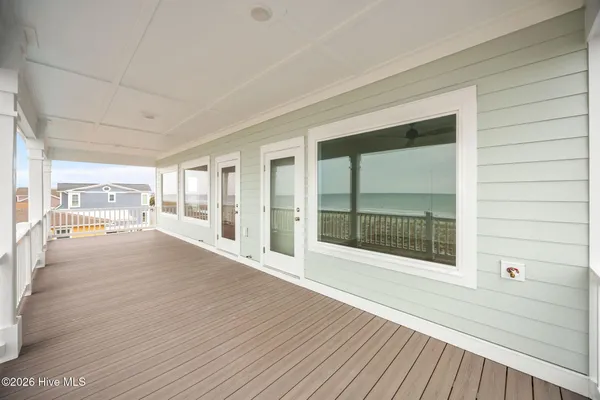 $2,795,000 | 673 Ocean Boulevard West, Holden Beach, NC 28462