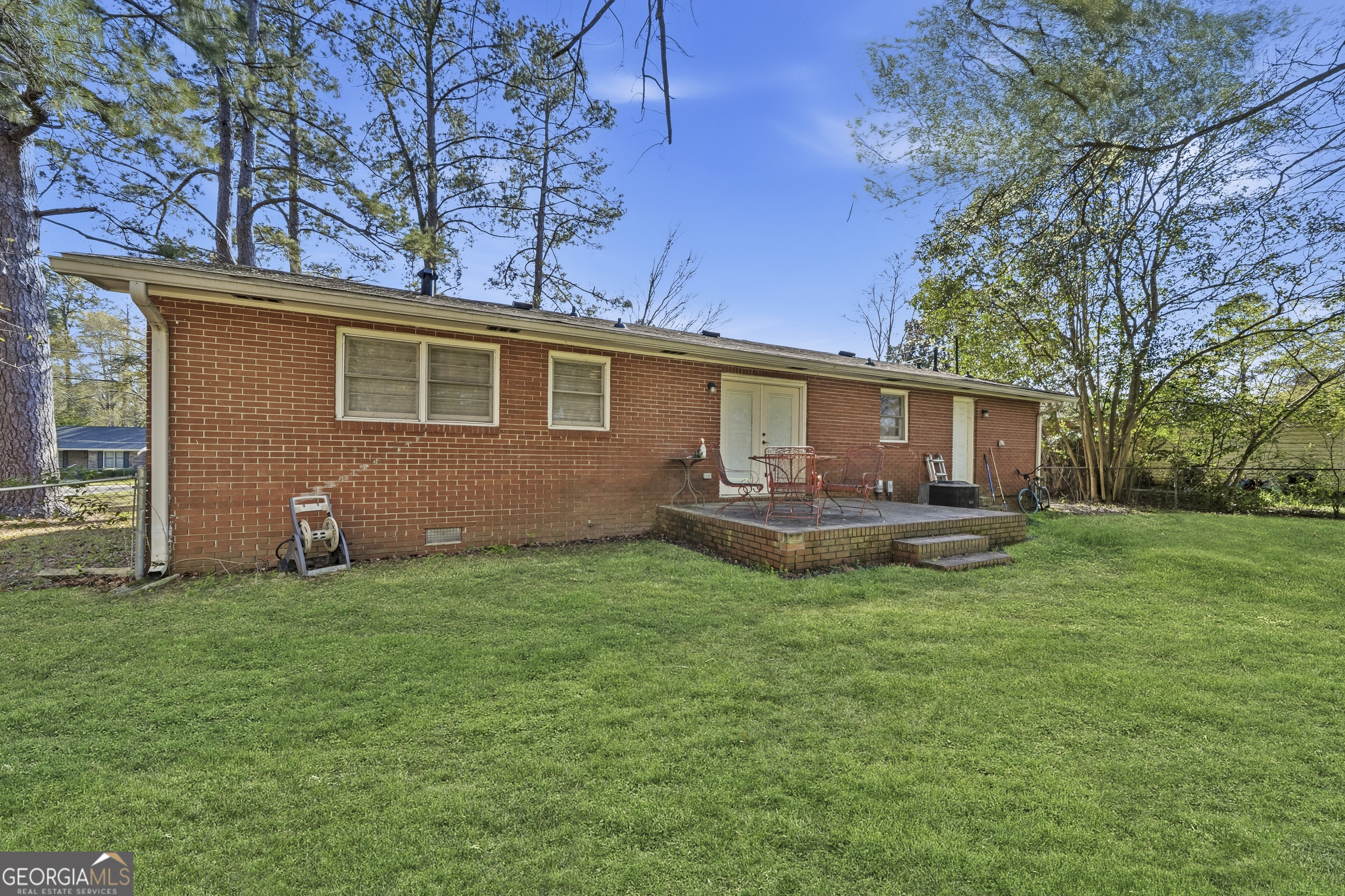 1735 Cardinal Road Milledgeville, GA 31061 - Photo 4 of 31