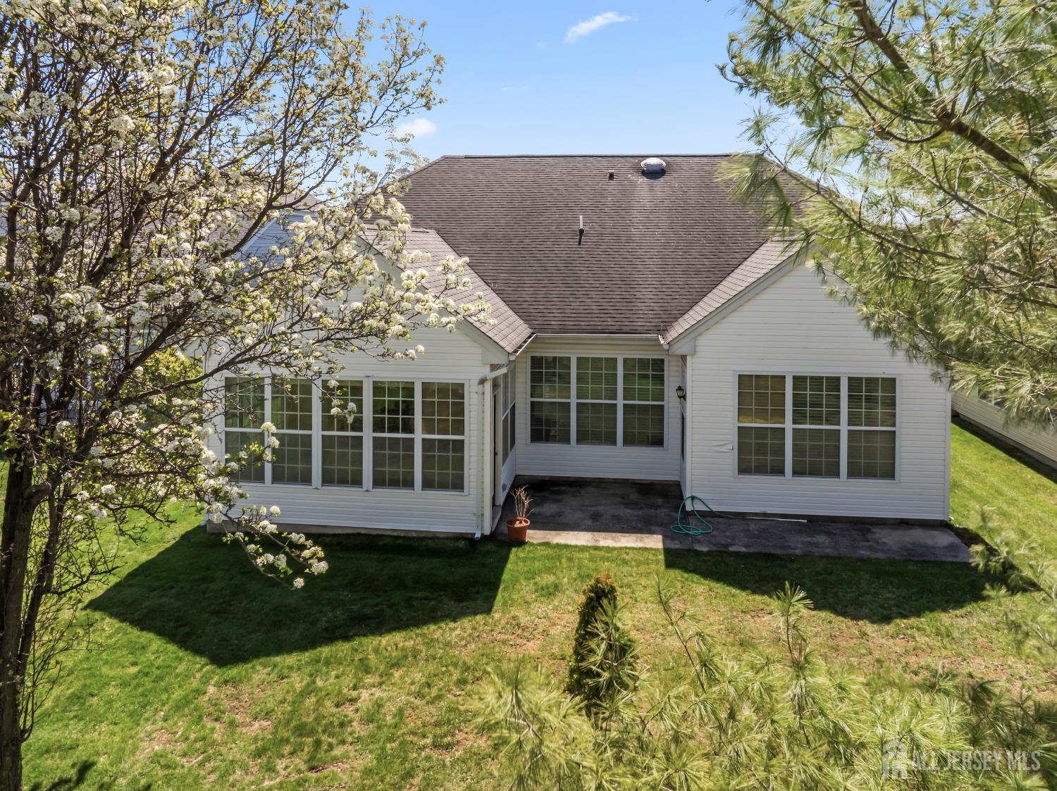 255 Spring Meadow Way Monroe Township, NJ 08831 - Photo 21 of 25