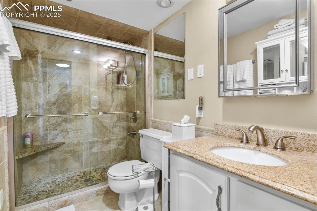 1018 Fontmore Road, Unit D Colorado Springs, CO 80904 - Photo 18 of 31
