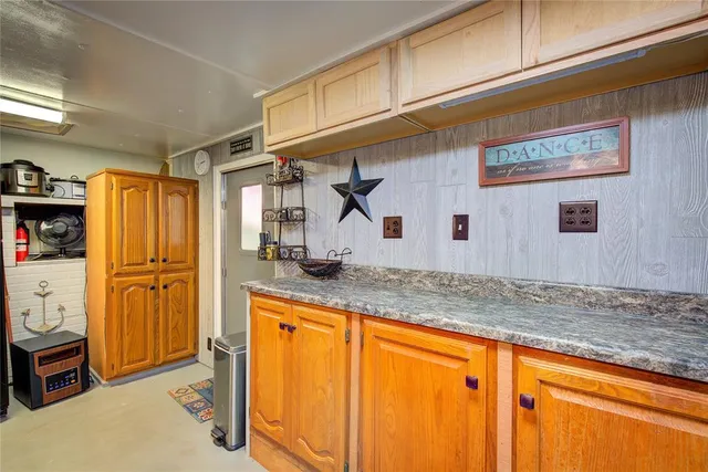 a view of a storage & utility room