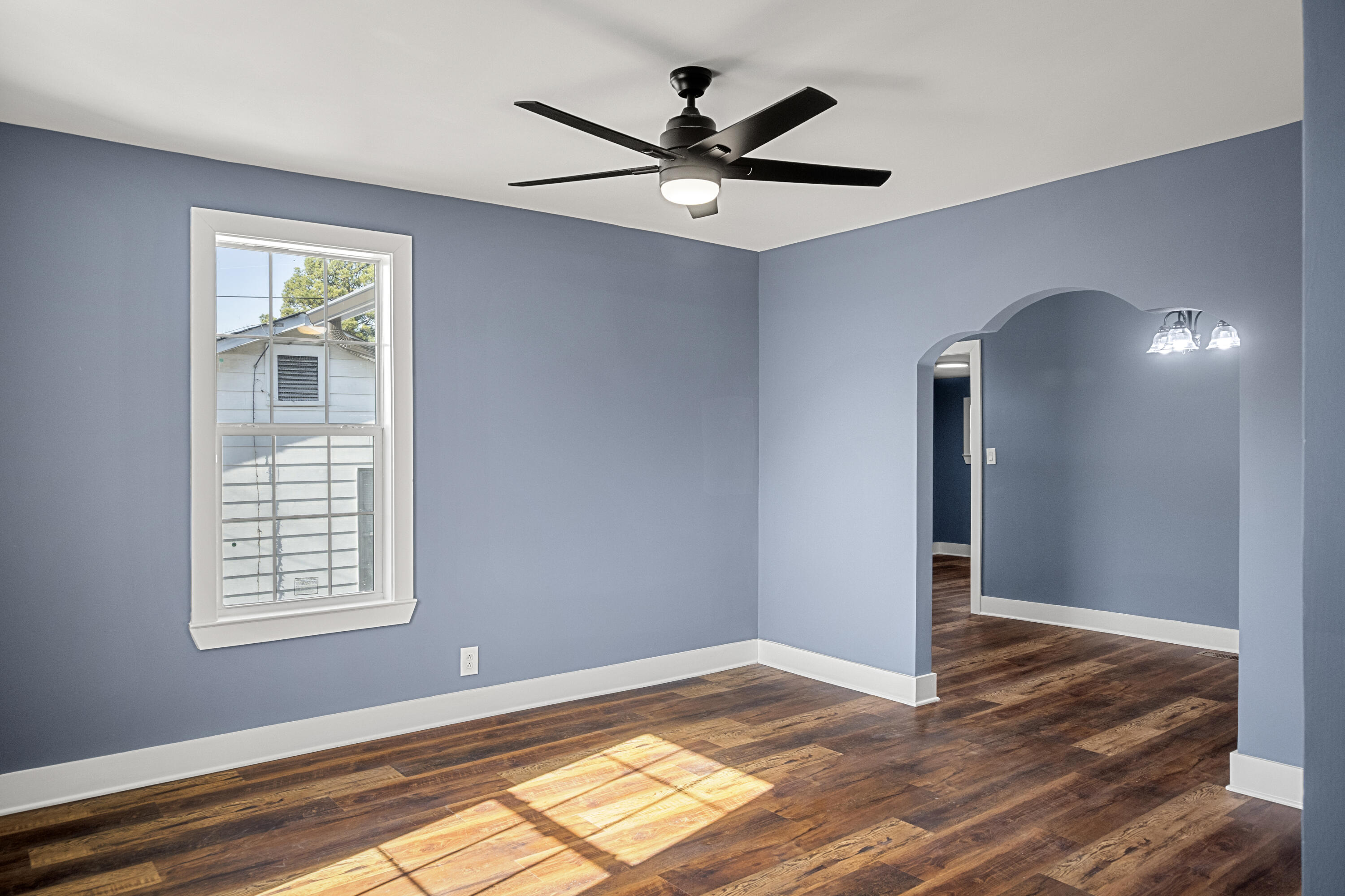 2111 Wilson Street Chattanooga, TN 37406 - Photo 4 of 30 DSC_7744