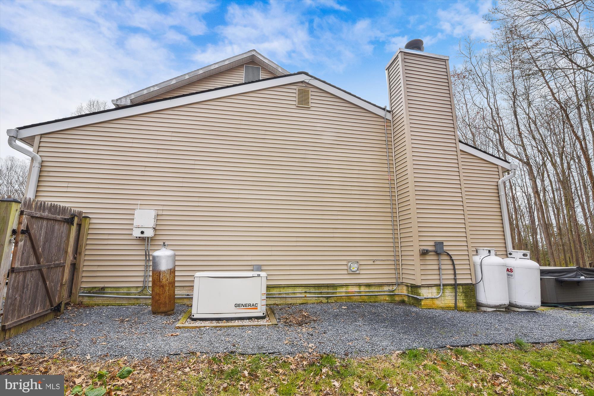 1631 Snug Harbor Road Shady Side, MD 20764 - Photo 34 of 56 Side Elevation