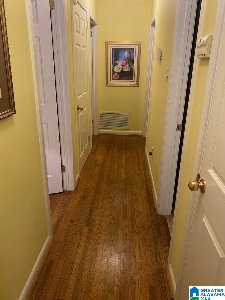 425 4th Avenue Pleasant Grove, AL 35127 - Photo 9 of 20