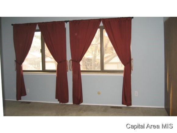 30 Trailridge Lane Springfield, IL 62704 - Photo 7 of 17 Gallery Image 7