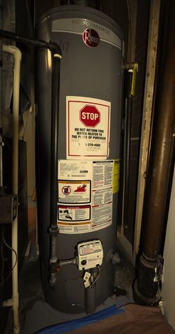 1703 Florence Street Streator, IL 61364 - Photo 27 of 33 a picture of a room