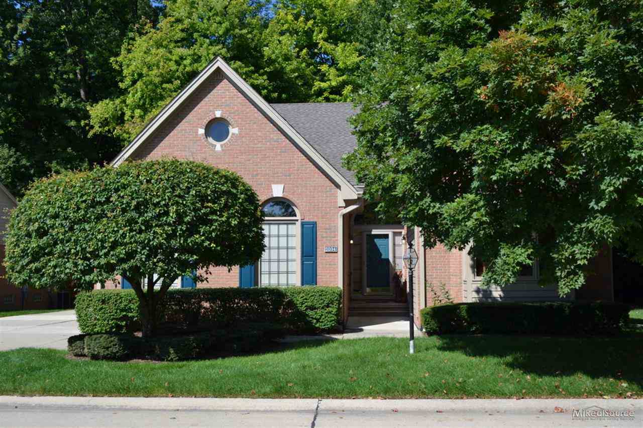 1034 Bluebird Drive Rochester, MI 48307 - Photo 1 of 26 31162293.JPG