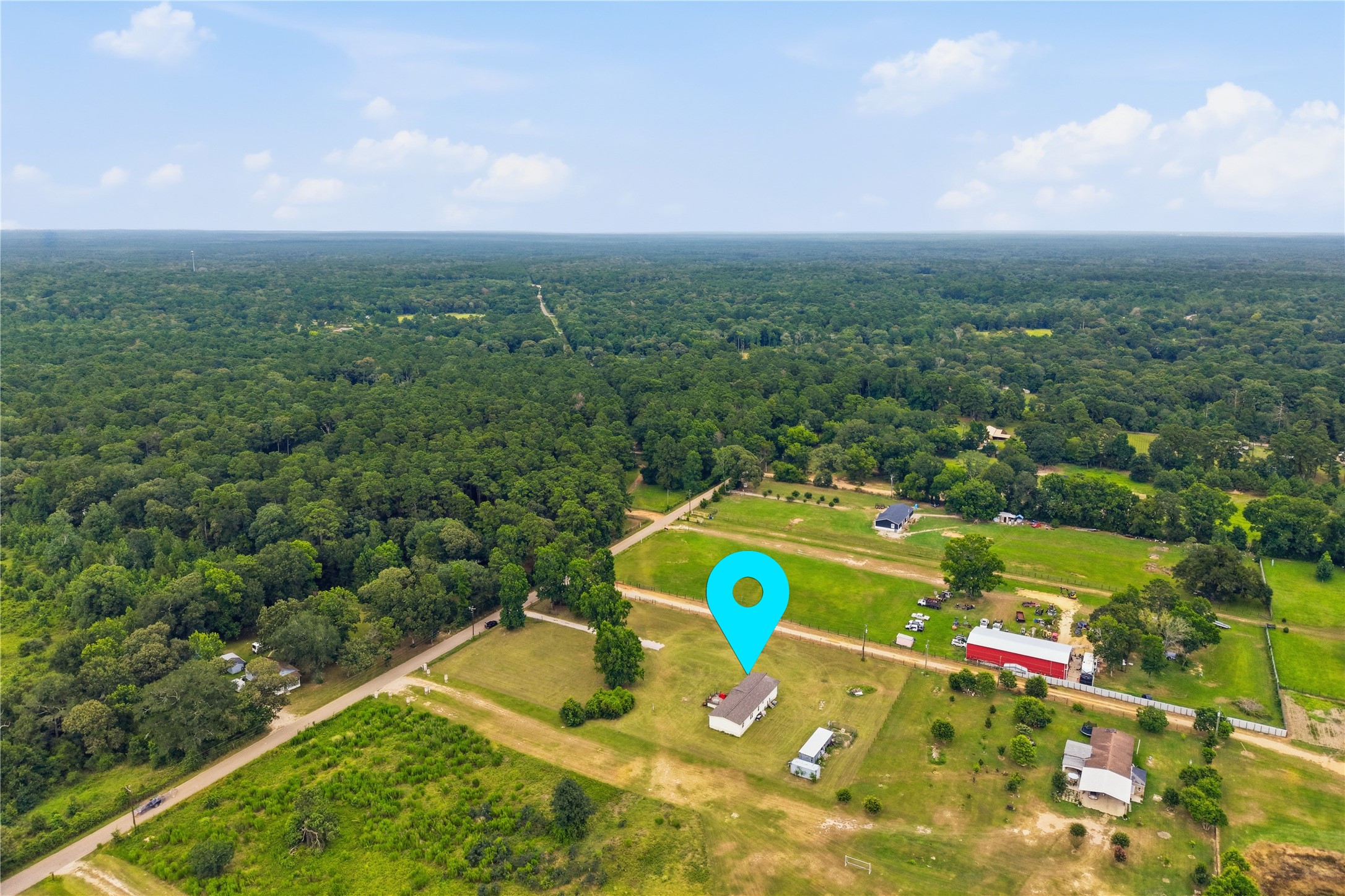 18492 Parker Road Cleveland, TX 77328 - Photo 6 of 36