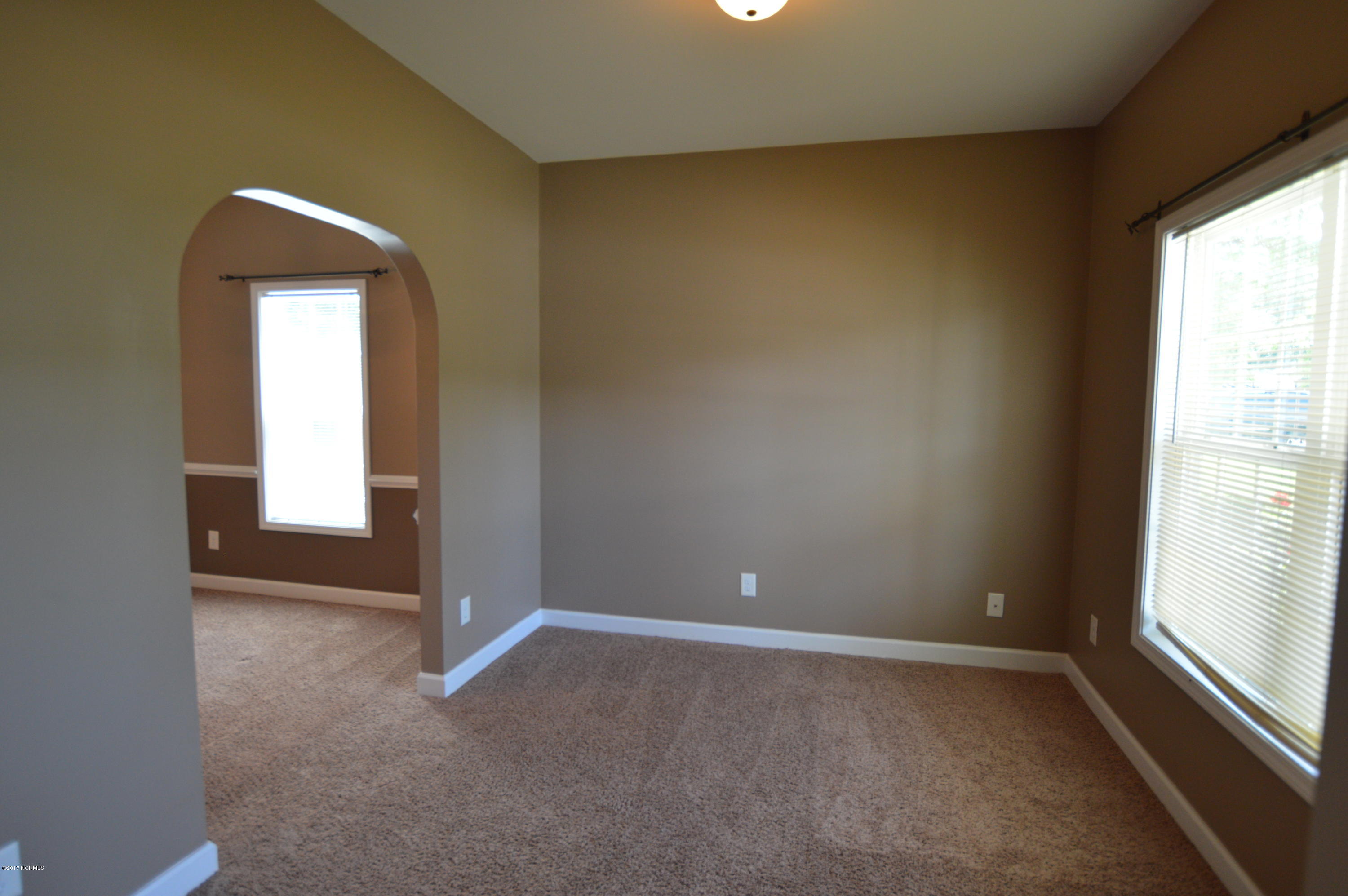 129 Saint Road Richlands, NC 28574 - Photo 3 of 21 DSC_2230