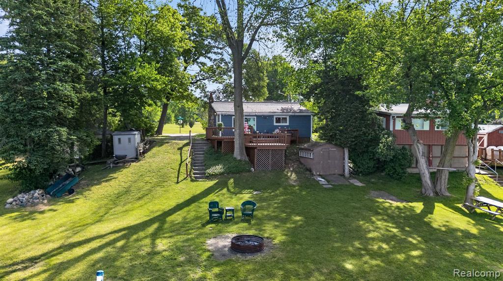 1717 Triangle Lake Road Howell, MI 48843 - Photo 16 of 58