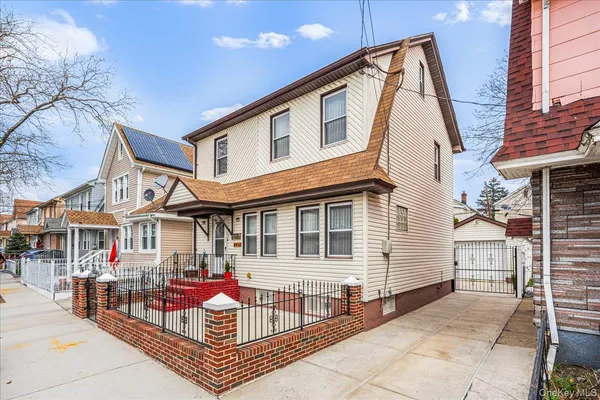 $779,000 | 104-63 123rd Street | South Ozone Park