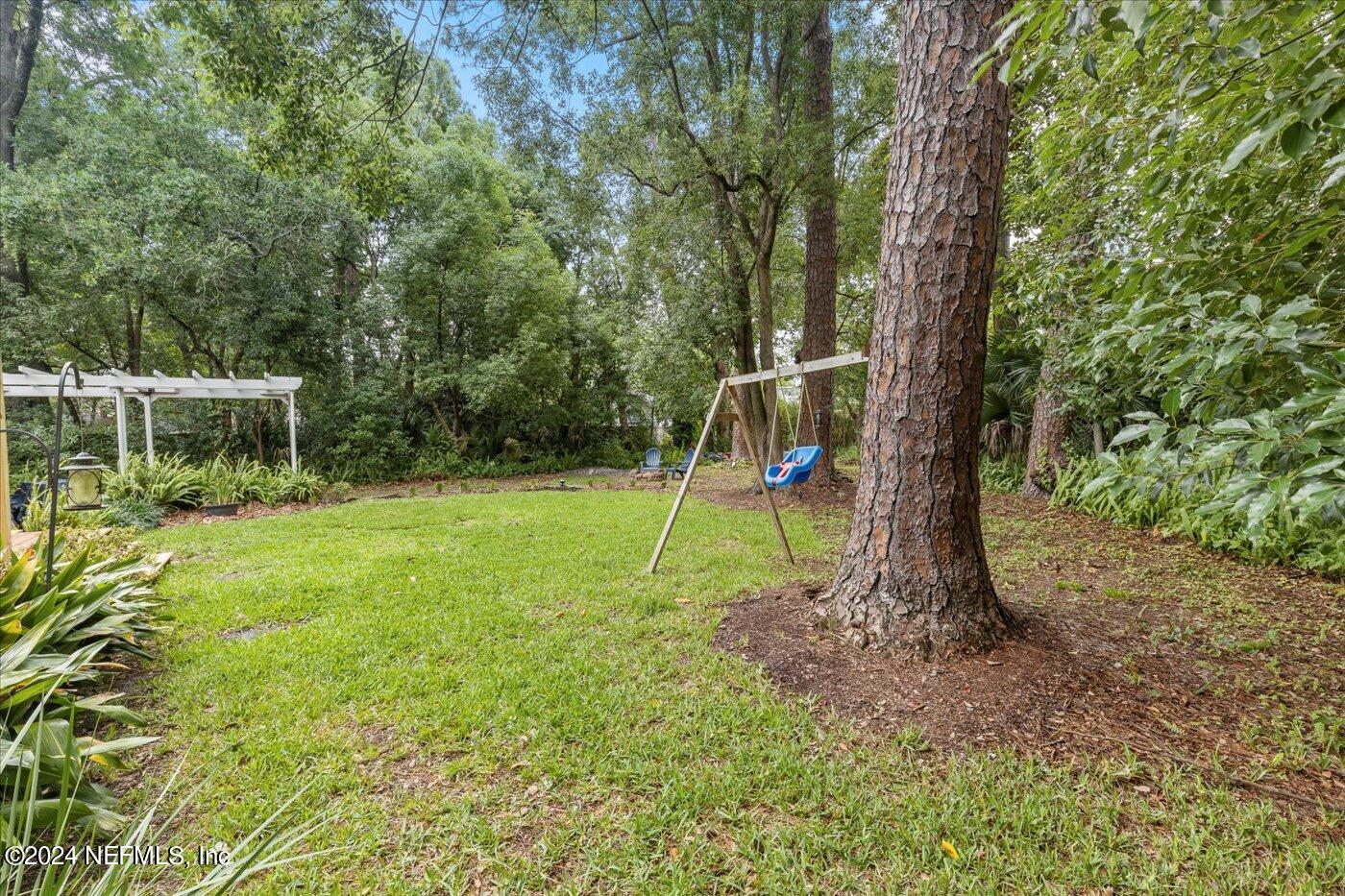 1273 Lechlade Circle Jacksonville, FL 32205 - Photo 32 of 33 a view of a park with a tree